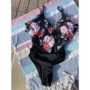 Floral Ruffle One Piece Swimsuit Black Pink Size XL NWOT Adjustable Straps